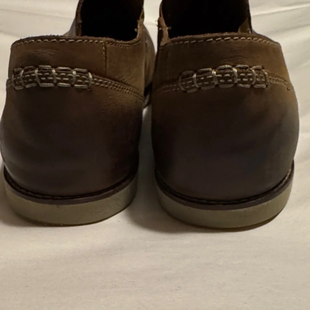 Clarks Rich Brown Slip-On Loafers